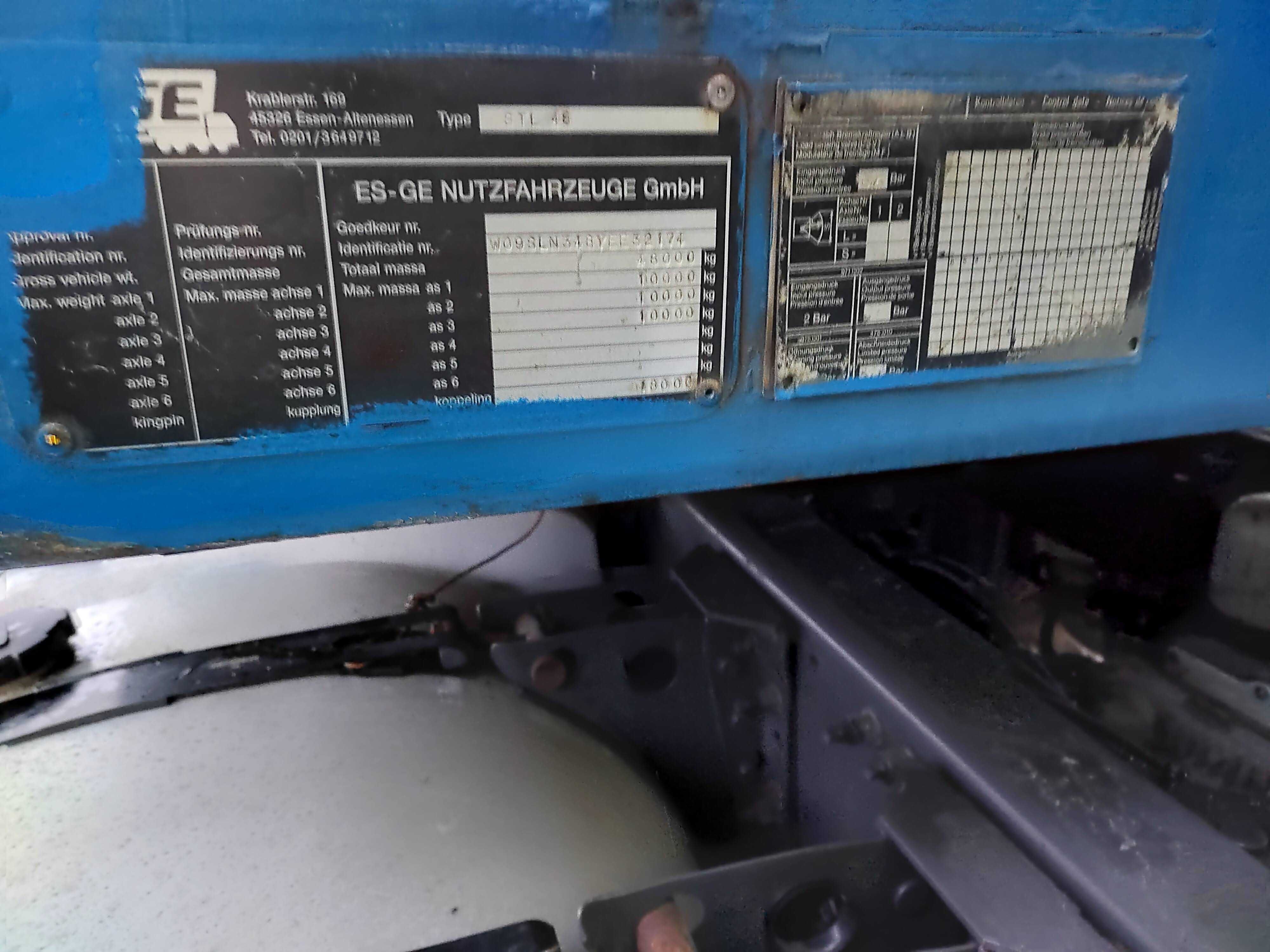 Naczepa niskopodwoziowe semi ES-GE rozciagana