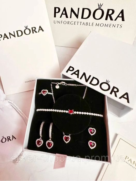 Набір прикрас pandora червоне рожеве біле синє чорне серце