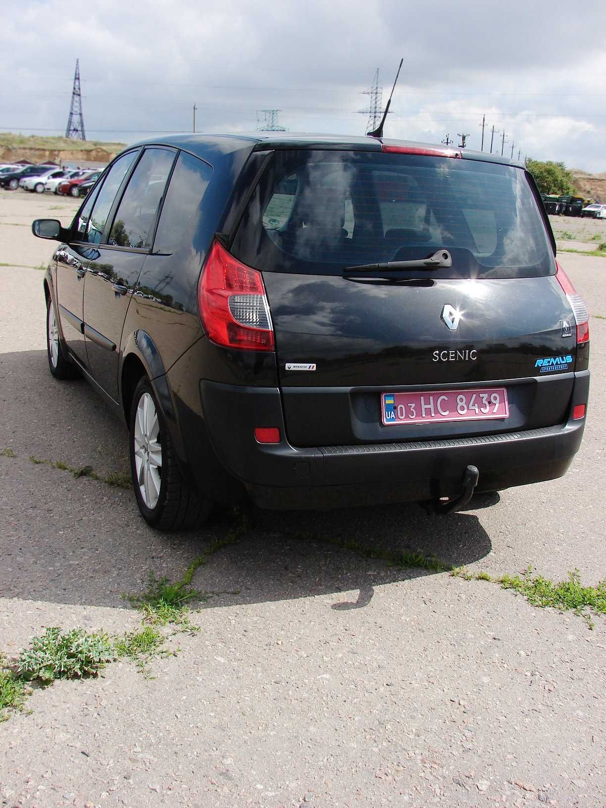 Свежепригнанный Renault Grand Scenic 1.6 MPi 2008 год