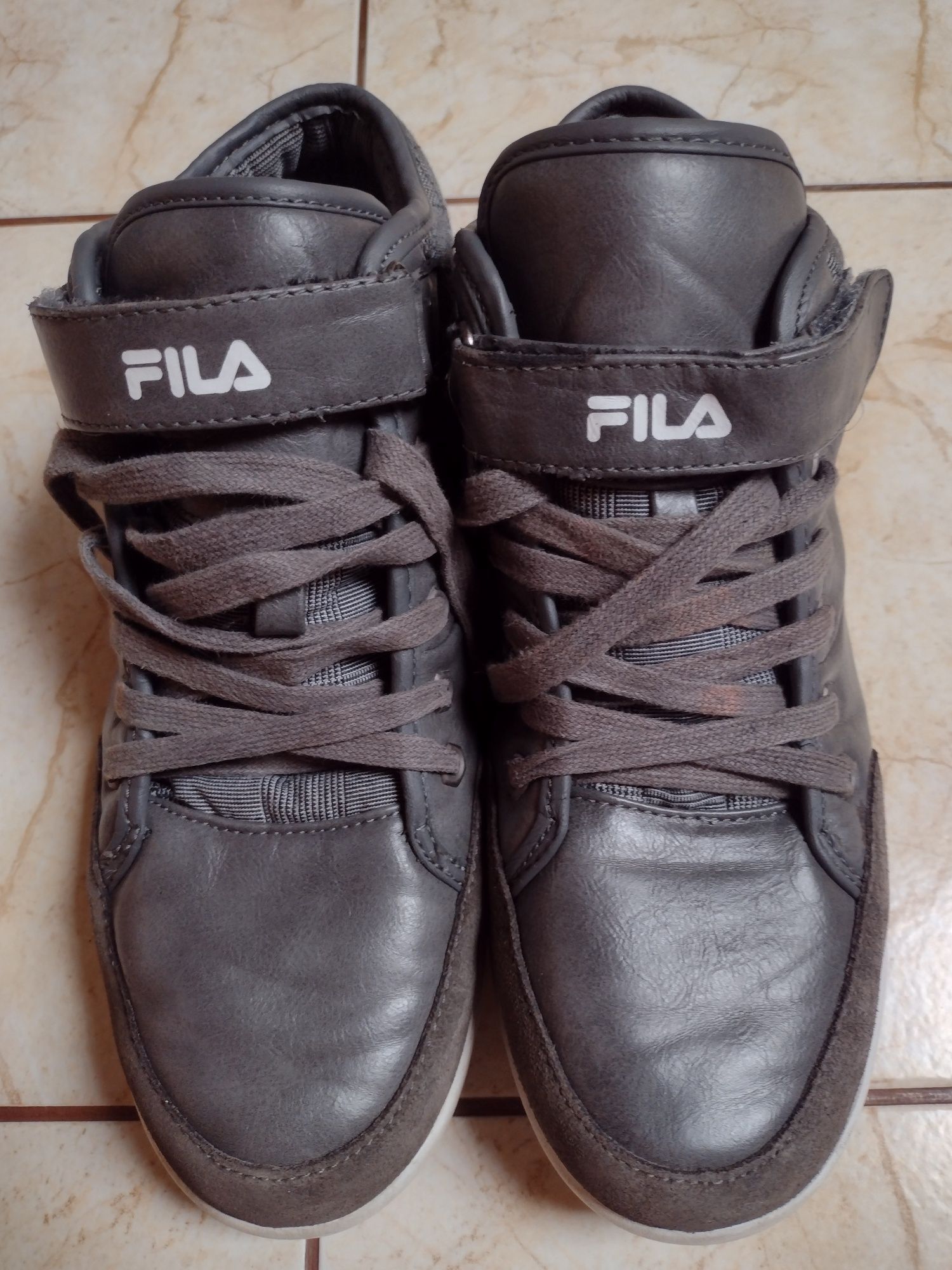 Buty Fila 40/26cm sneakersy chłopięce