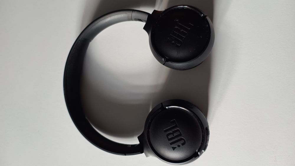 Słuchawki bluetooth JBL