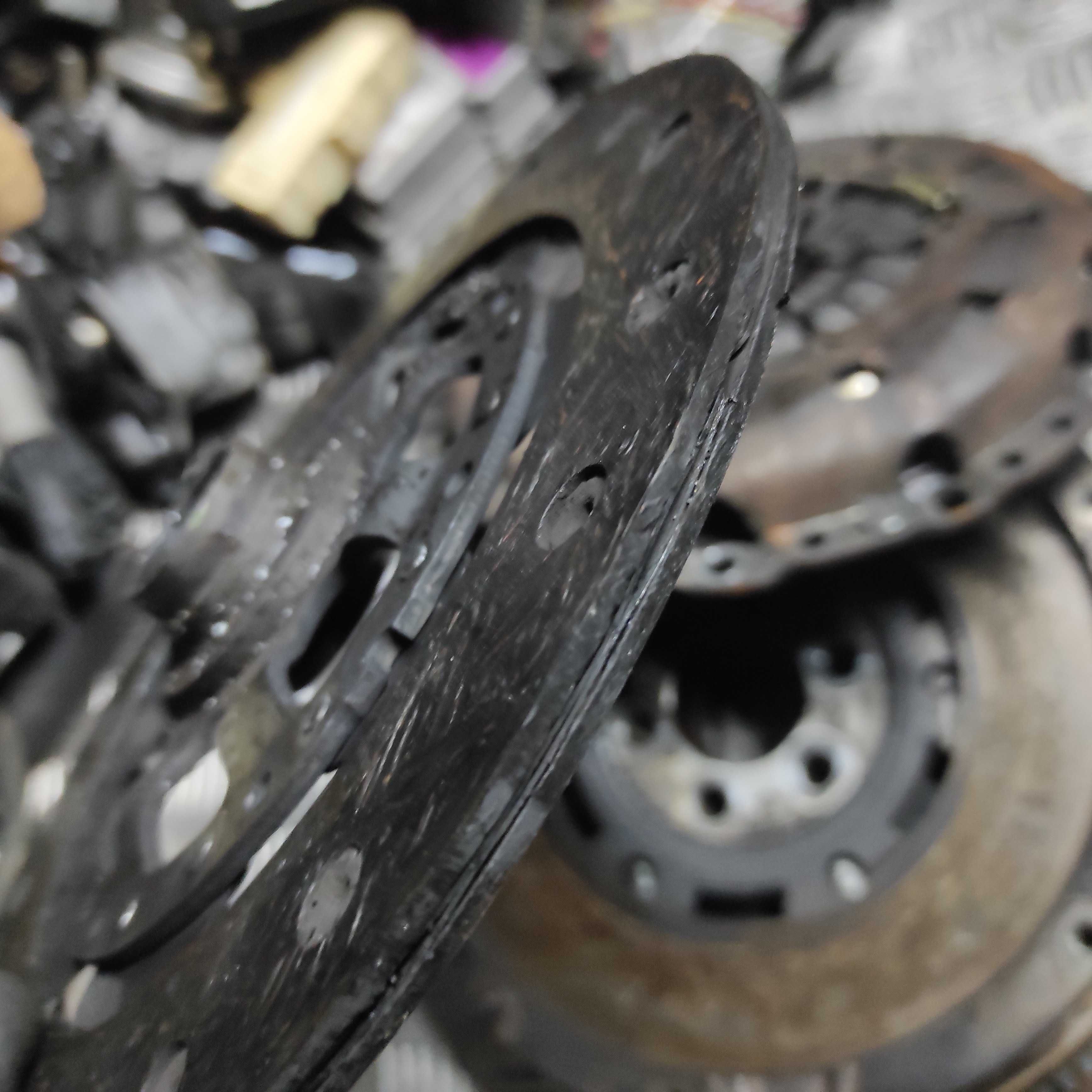 Sprzęgło Docisk Tracz Kolo dwumasowe BMW E 46 1,8 2,0 I Komplet