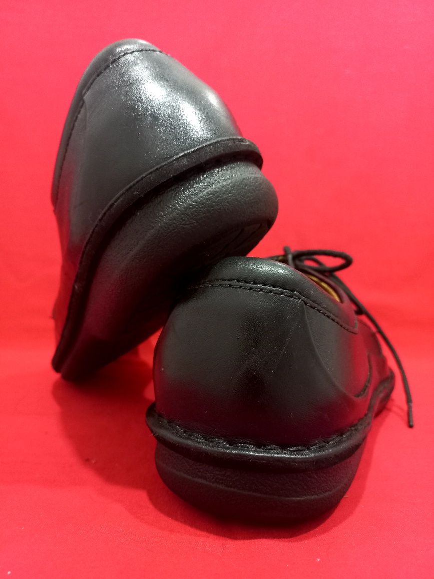 Новые кожаные туфли ботинки Clarks Active AIR 44,5 размер