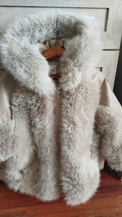 Шубка дитяча на 6-7років