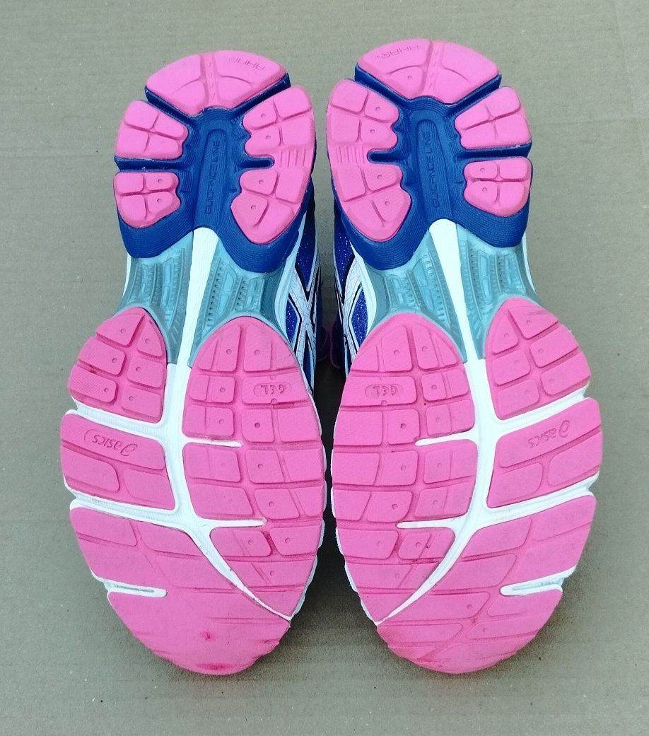 Asics Gel-Pulse5 бігові кросівки
