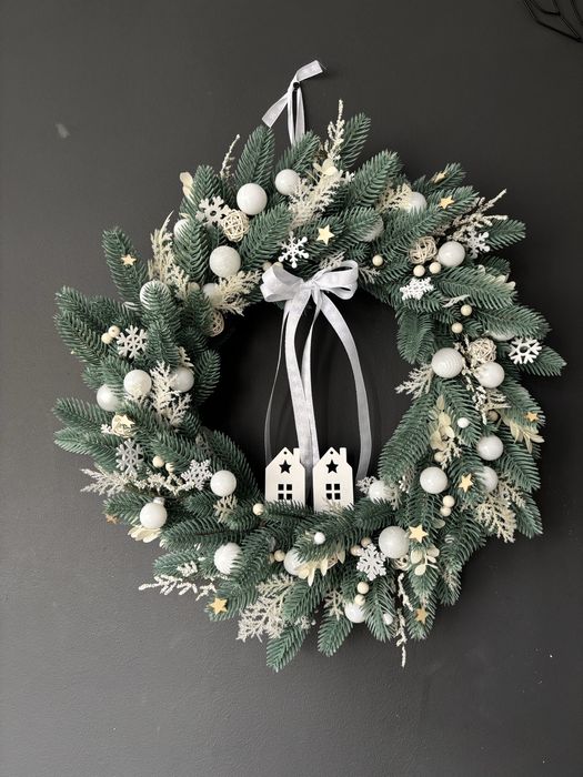 Wianek świąteczny na drzwi, wianek bożonarodzeniowy, wieniec na drzwi
