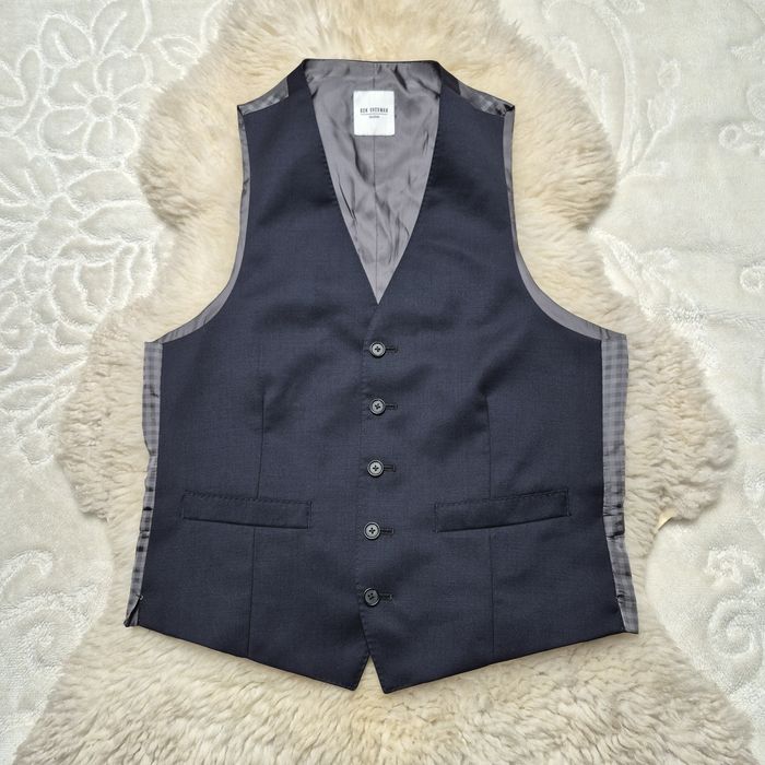 Kamizelka garniturowa  M - S Czarna 100 % Welna