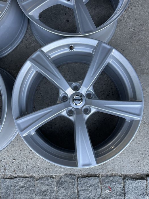 Диски 5х108r18  Volvo XC90 V90 V60