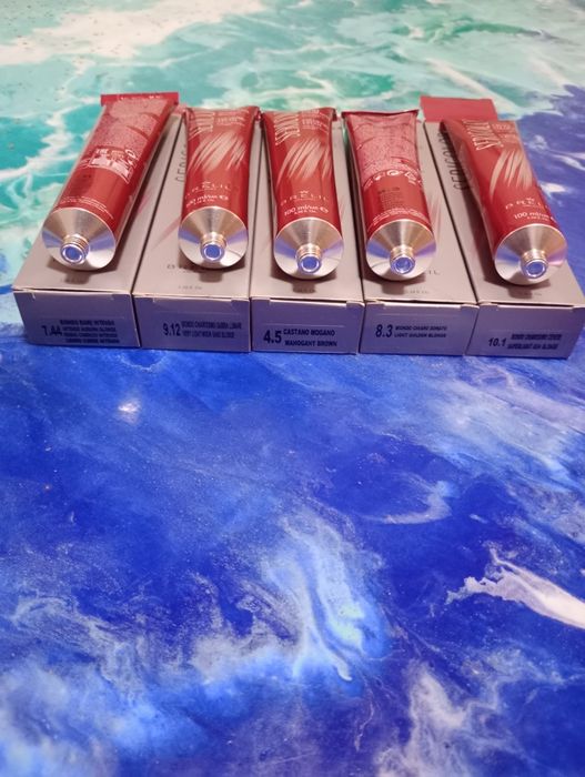 Фарби для волосся