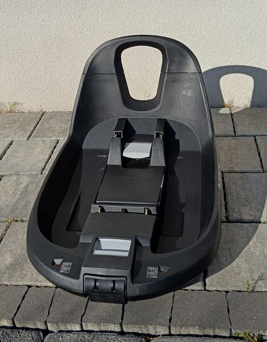 Maxi Cosi Emerald i-Size - PRZODEM I TYŁEM - 0-7 lat