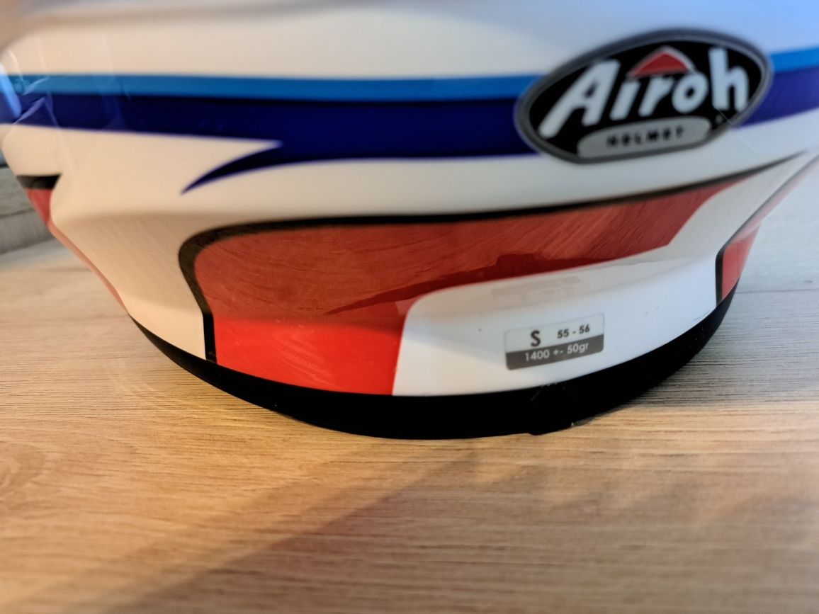 Kask integralny Airoh Valor COMMANDER GLOSS roz. S