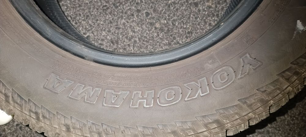 Pneus Yokohama 205 70 r15
