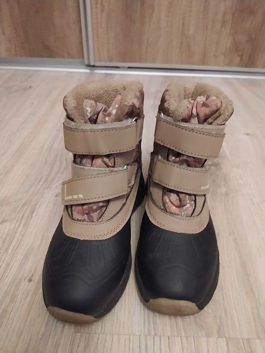 Sprzedam śniegowce roz 30