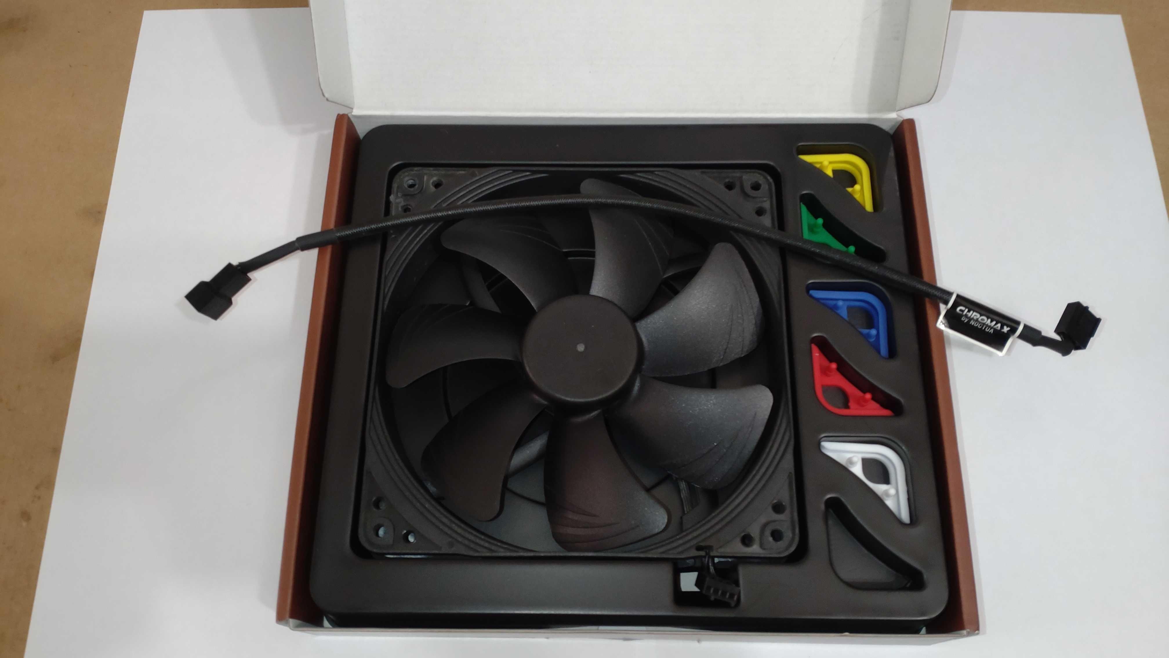 Noctua NF-A14 PWM chromax.black.swap