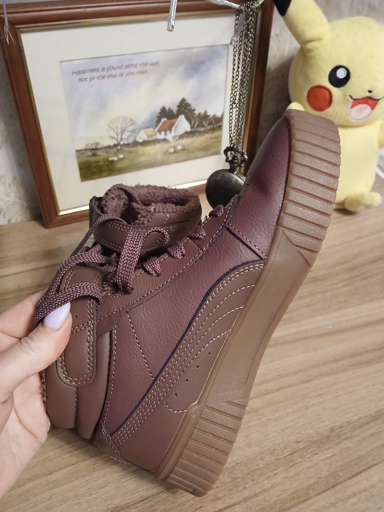 Кросівки жіночі PUMA