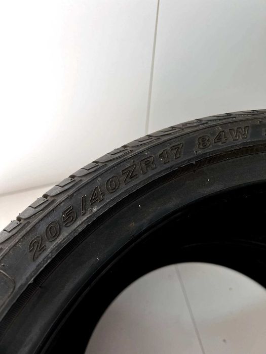 Pneus Goodride SA07 - 205/40/17 - NOVOS