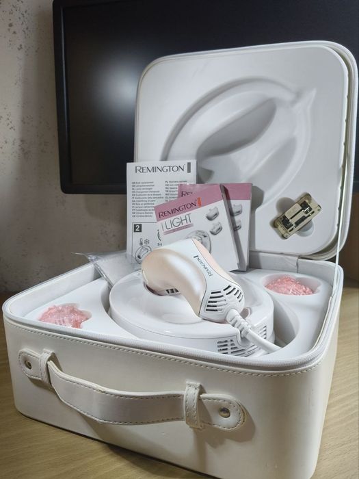 Фотоепілятор Remington i-Light Prestige IPL6750/Фотоэпилятор