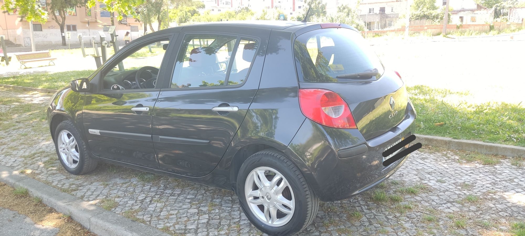 Renault Clio 3 versão Rip Curl
