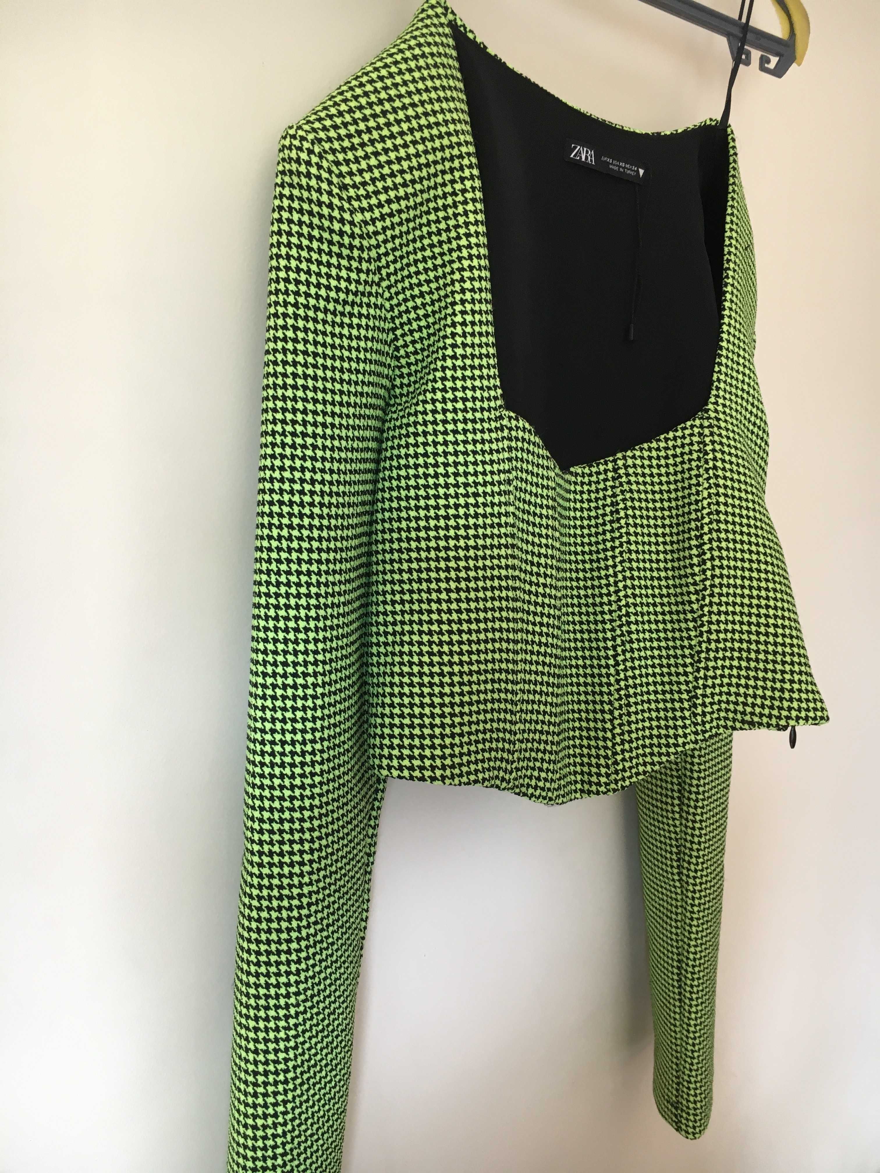 Camisola curta - ZARA