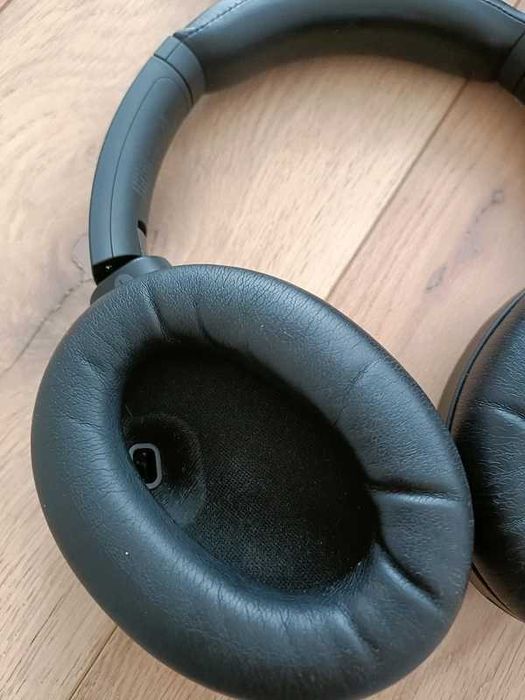 Auscultadores com cancelamento de ruído sem fios WH-1000XM4