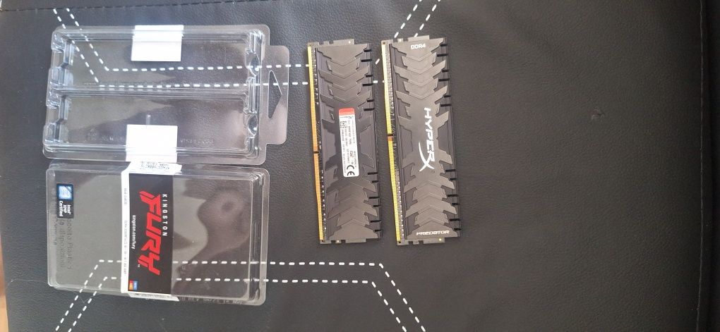 Pamięć RAM 2x8GB DDR4 3200mHz HyperX Predator

Sprzedam zestaw pamięci