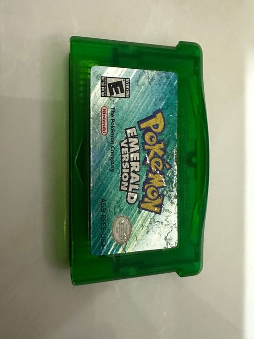 Jogo Gameboy Pokemon Emerald Autêntico Versão Original USA
