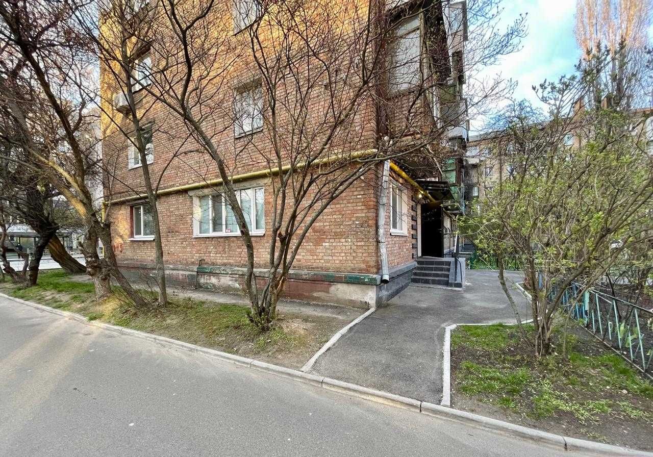 Здам примiщення 30 м2. пр-кт Повітряних сил,43  1-й поверх, є відео