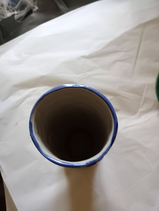 Wazon biało niebieski