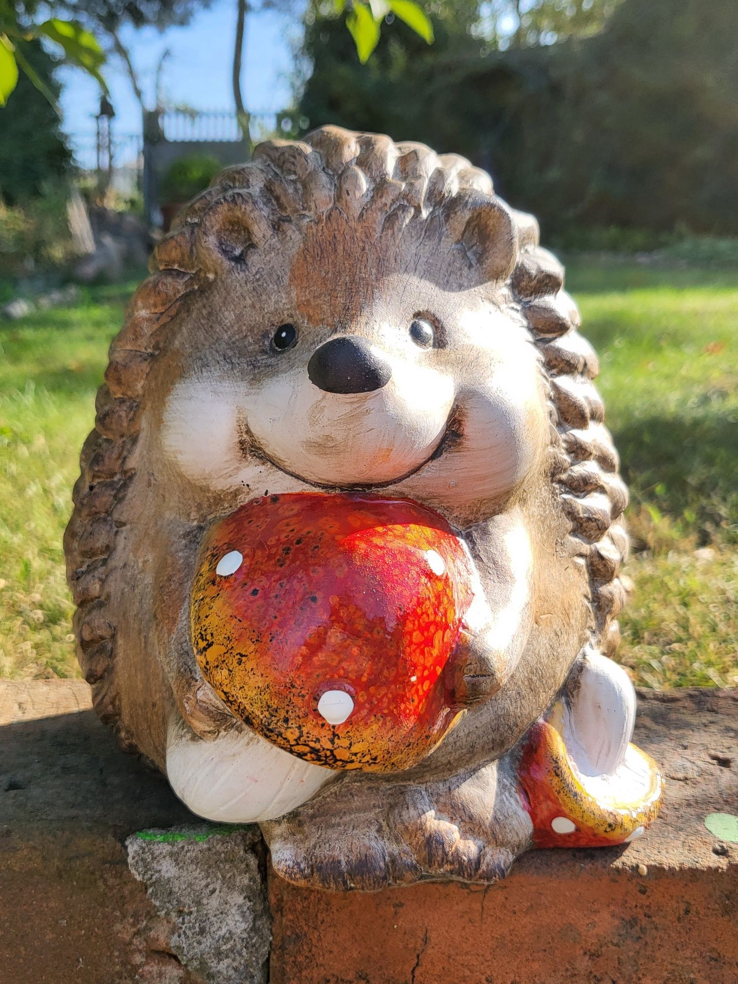 Figurka Jeż Ceramiczny Ogrodowy o Wysokości 20cm