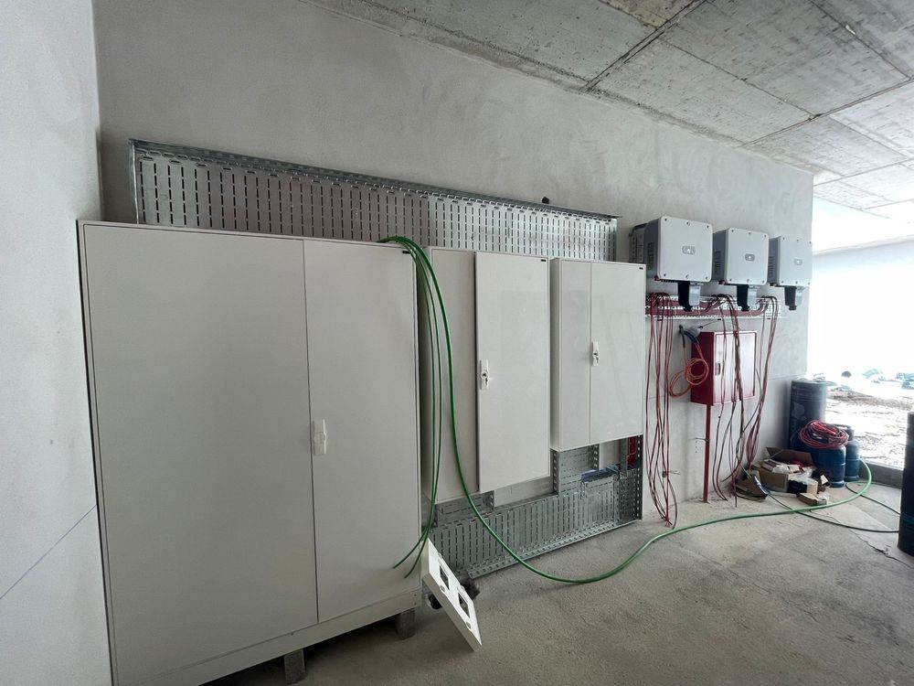Serviços de Canalização, Eletricidade e Montagem de Móveis