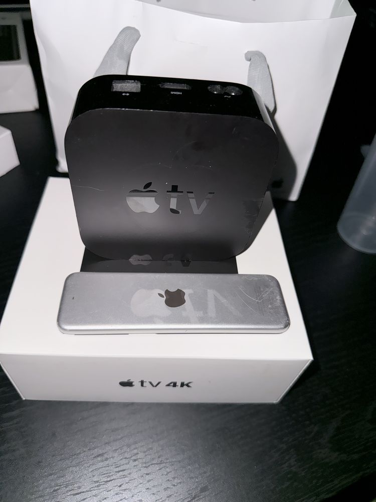 Box Apple TV 4K 64GB Modelo A1842