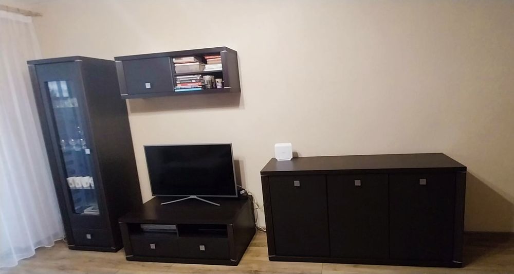 Sprzedam zestaw mebli