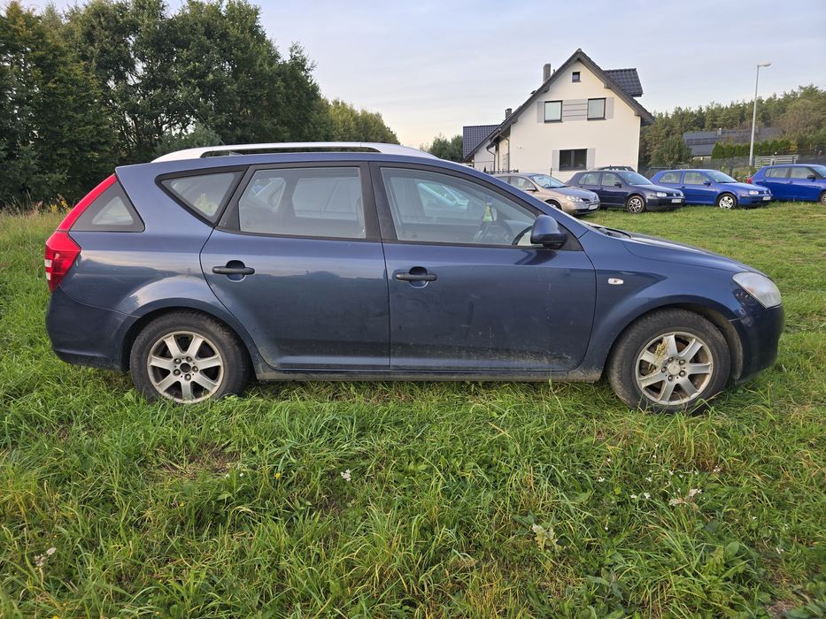 Kia Cee'd 1.6 diesel, 2009r, kombi.