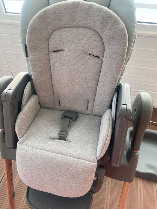 Cadeira de comer para bebe MaxiCosi Minla