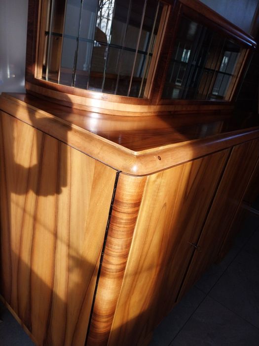 Regał witryna PRL po renowacji