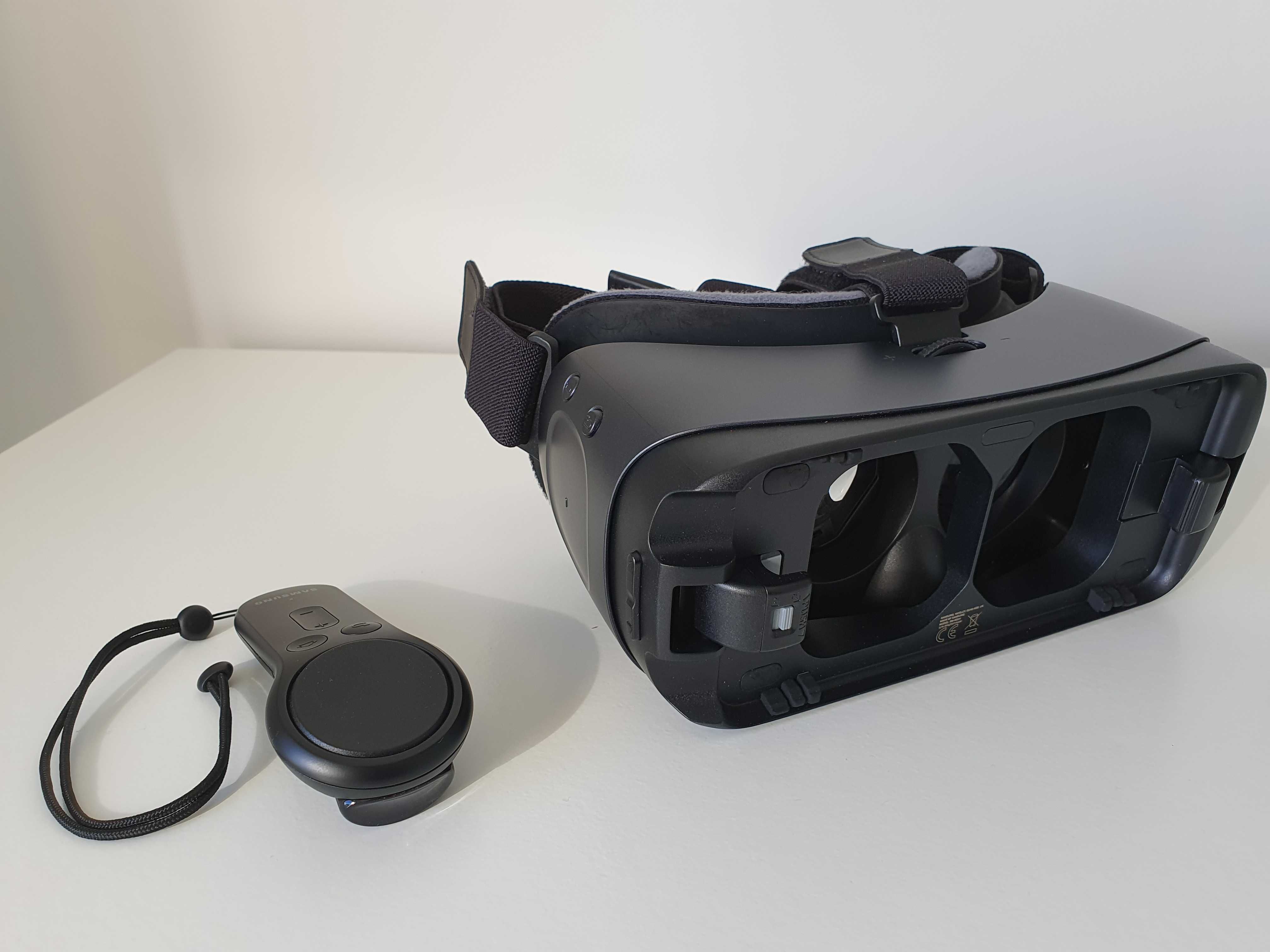 Samsung Gear VR + Comando (Como novo)