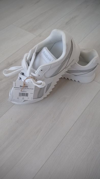 Кросівки жіночі Reebok, 38 розмір