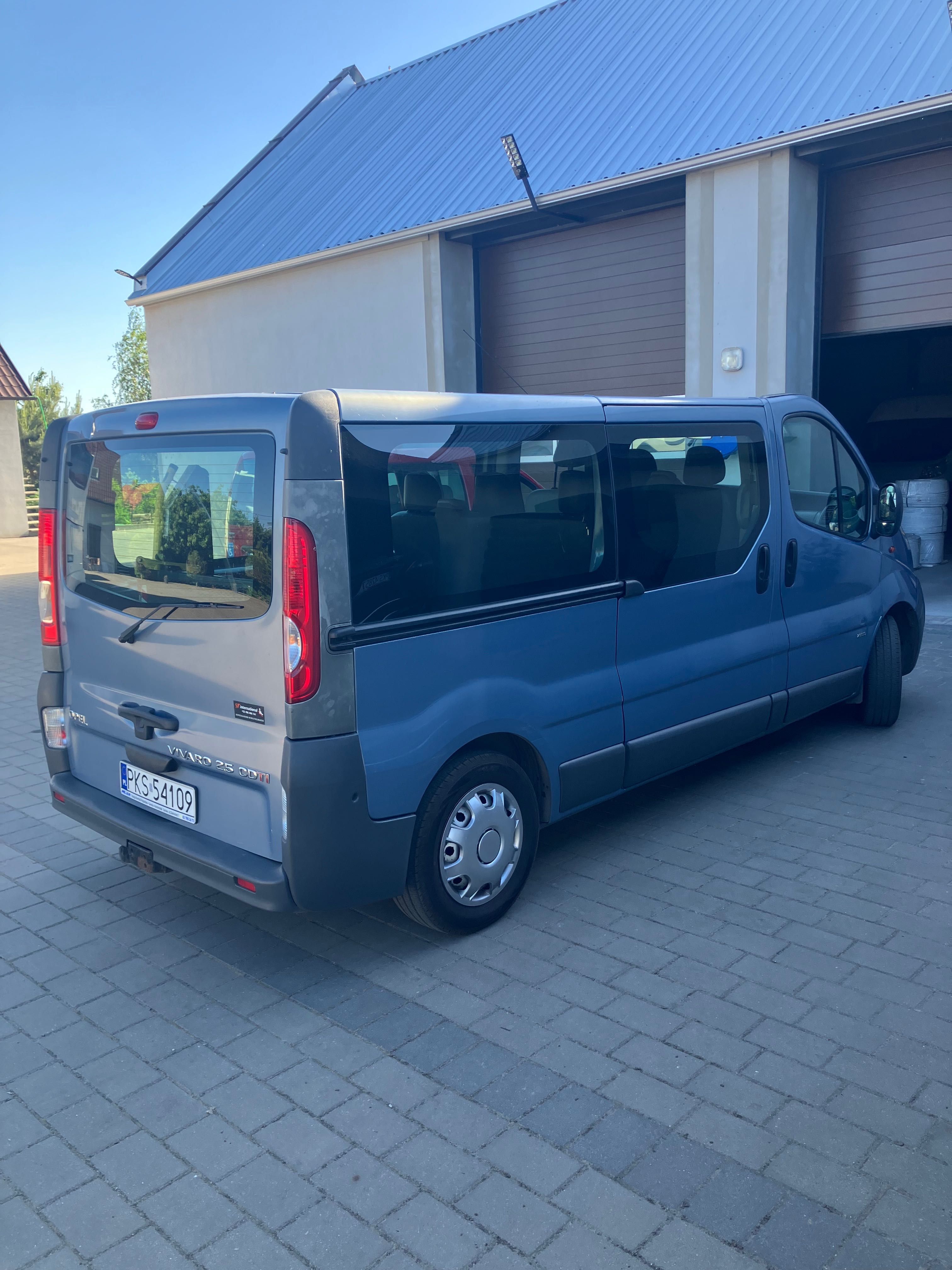 Opel Vivaro 2009 r.