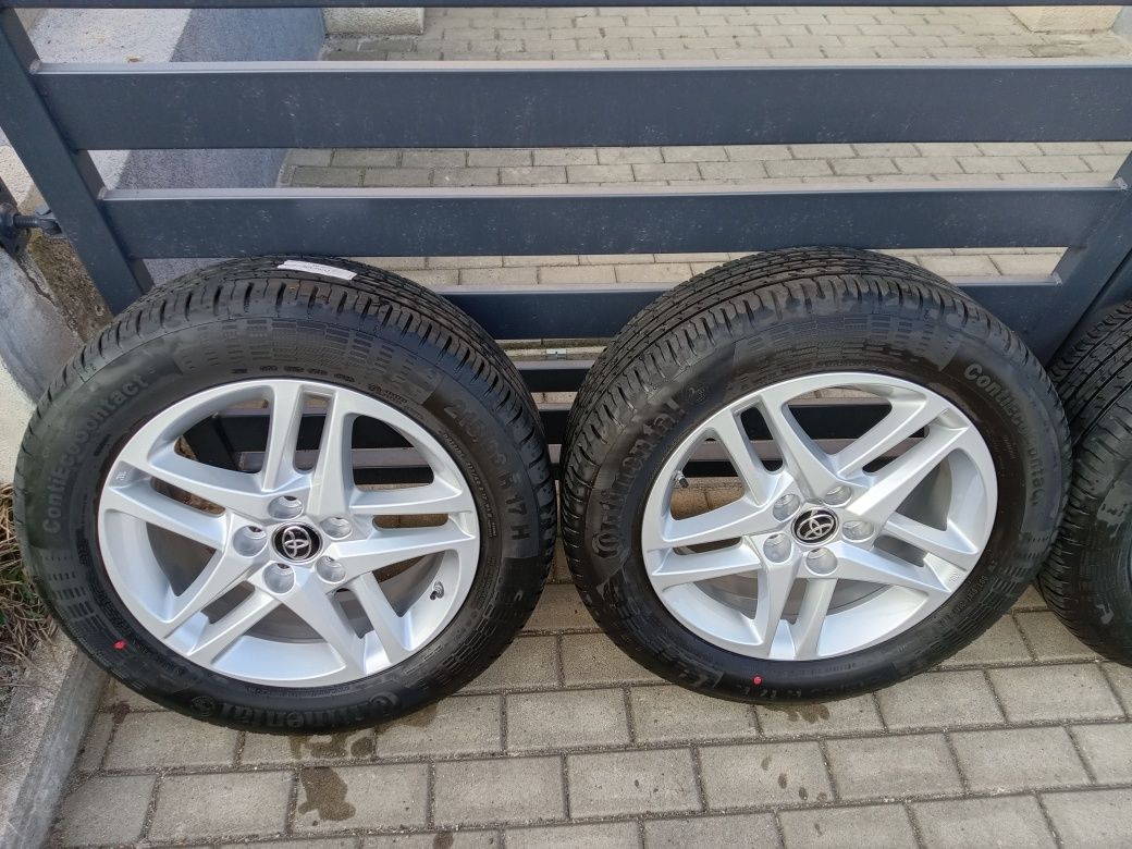 Felgi aluminiowe 17",koła letnie Toyota CH-R