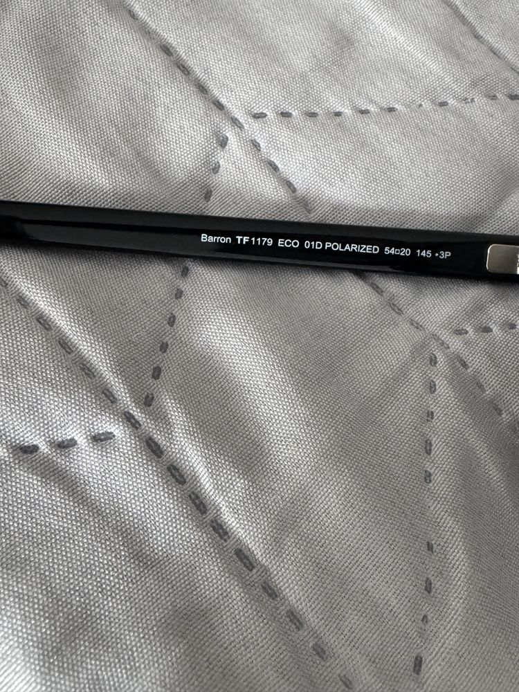 Okualry z polaryzacją Tom Ford