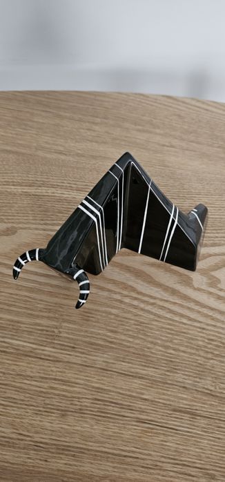 Porcelanowa figurka byk Hossa Ćmielów