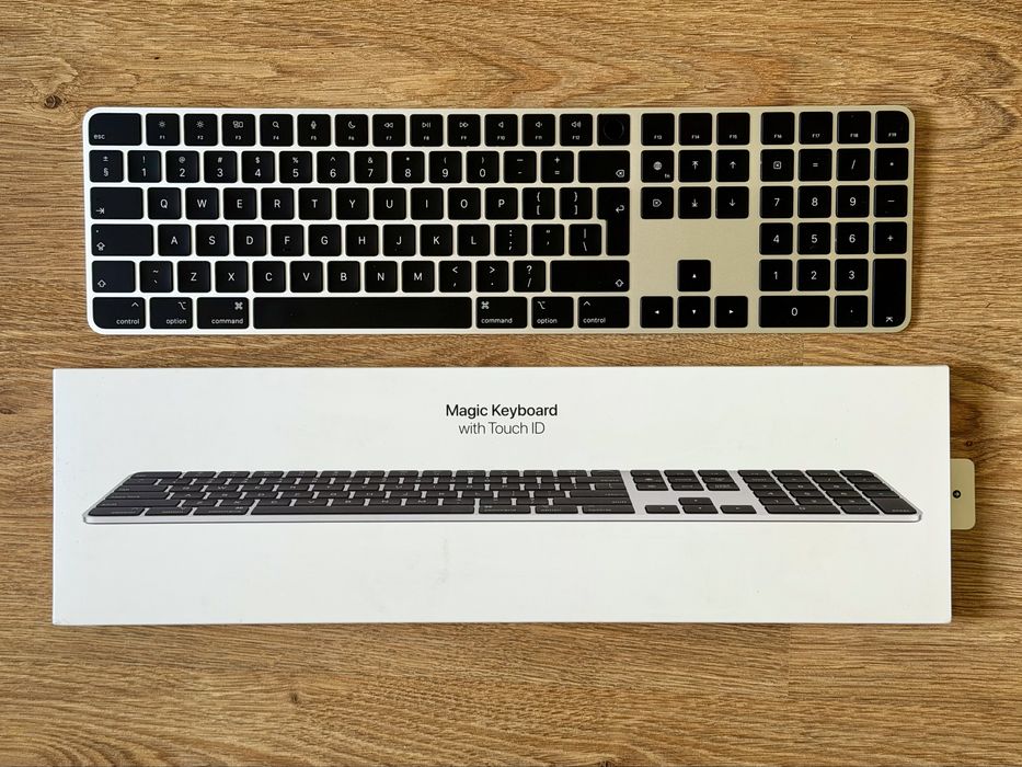 Klawiatura Apple Magic Keyboard Touch ID Czarna