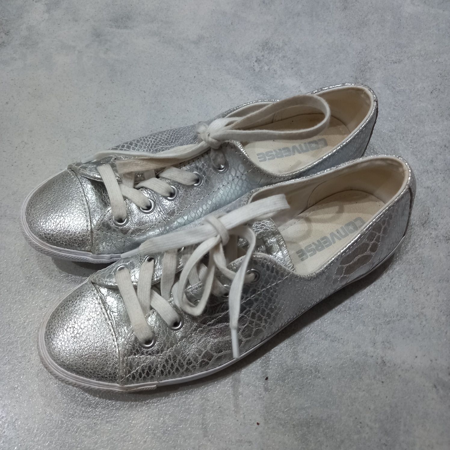 Buty trampki srebrne Converse r.38