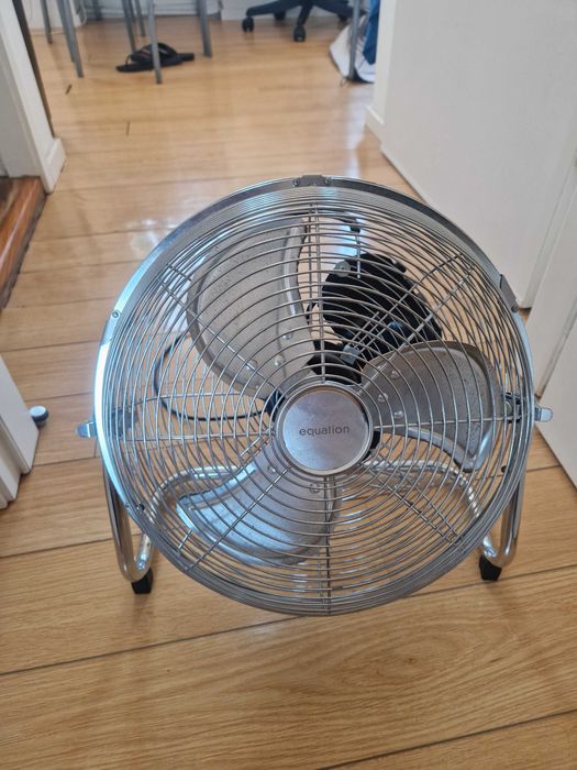 Ventilador Equation 30 cm – 3 velocidades, 45W