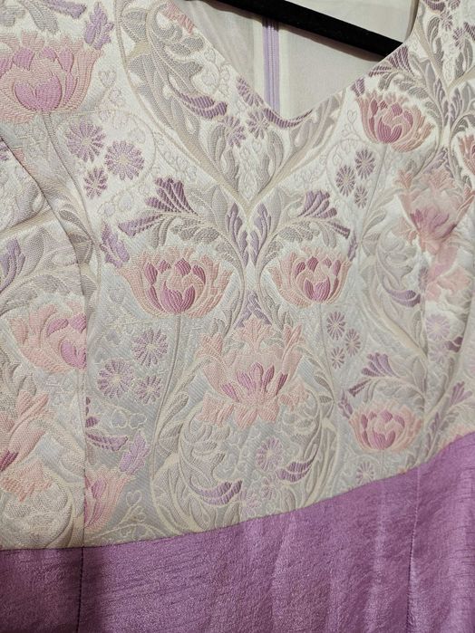 Piękny komplet pastelowy sukienka płaszczyk r 40 42