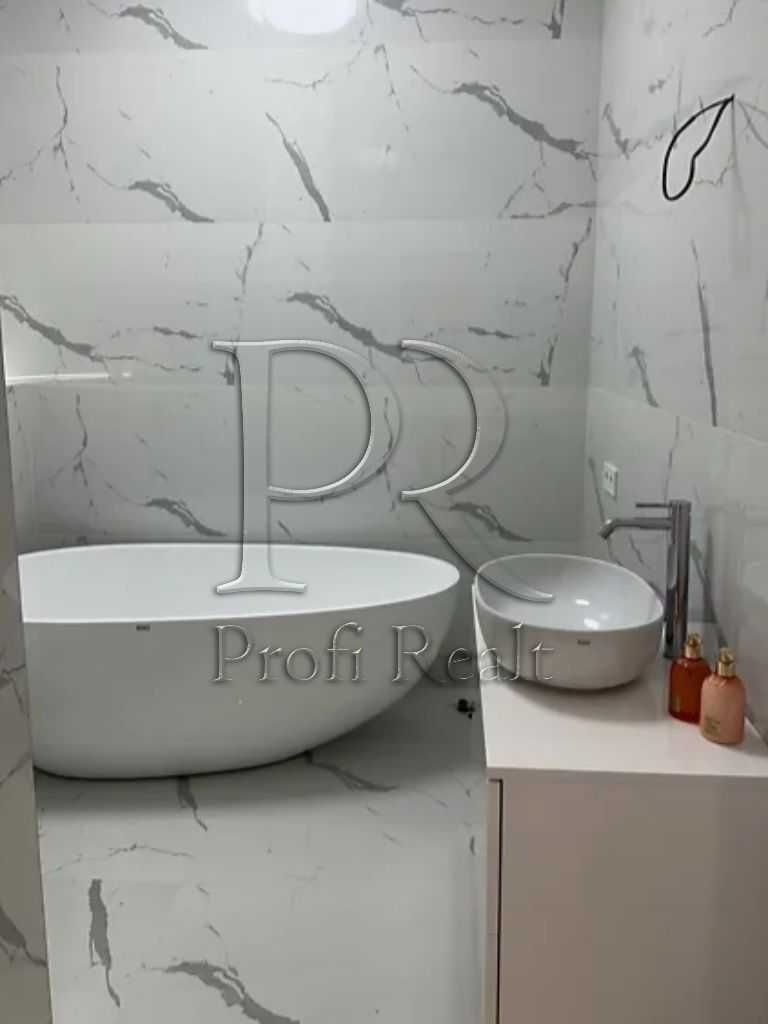 Оренда 3 кімнатної квартири в ЖК Каховська/метро Лівобережна