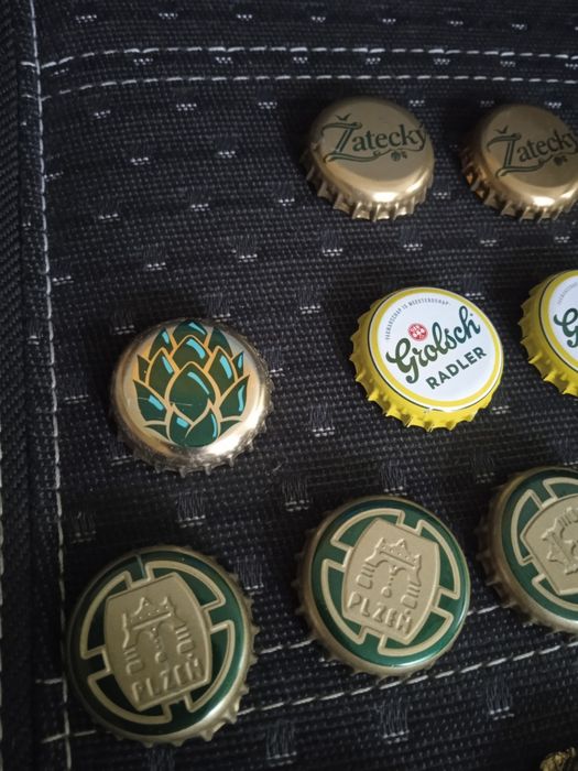 24 Kapselki Pilzner Urquell Kapsle Grolsch Kapsle Zatecky