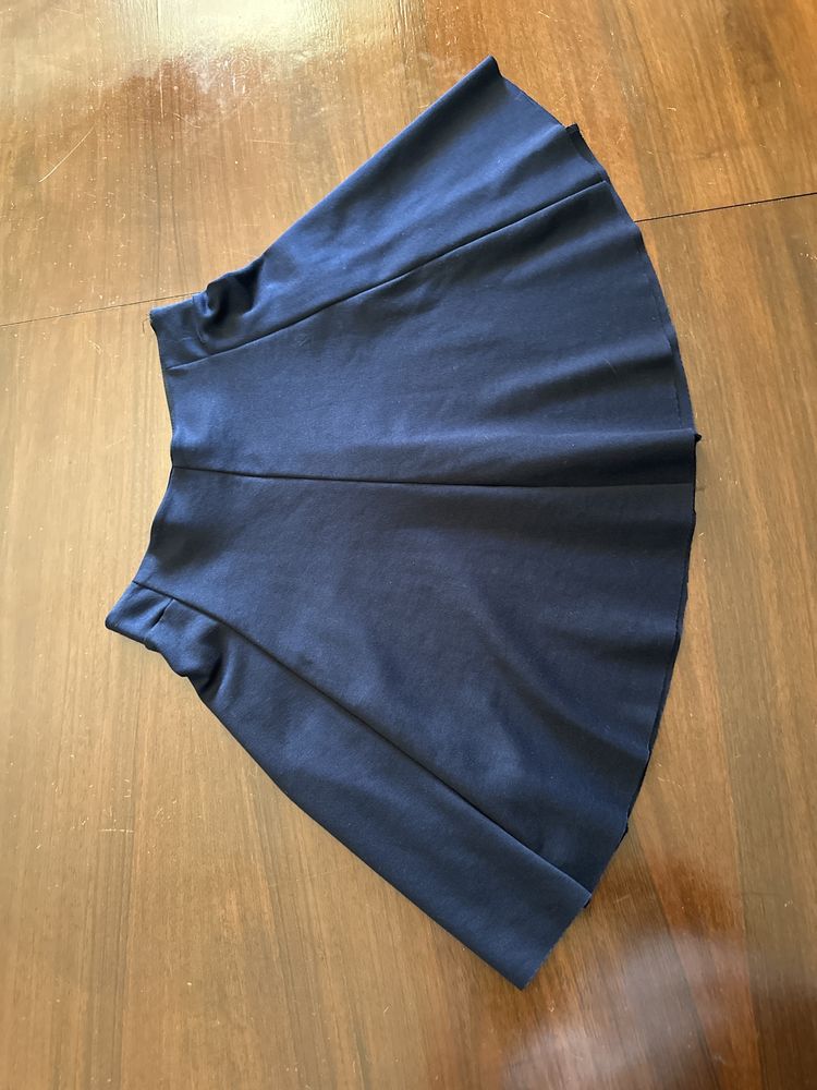 Saia azul da Bershka