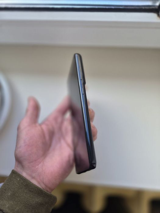 Samsung S21 Ultra 12/128 беспроводная зарядка