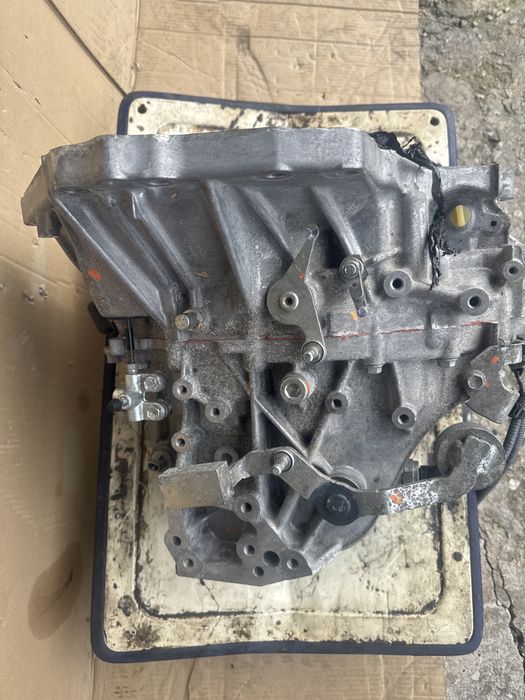 Toyota yaris IV 20-24 1.5 benzyna skrzynia biegow manual 6